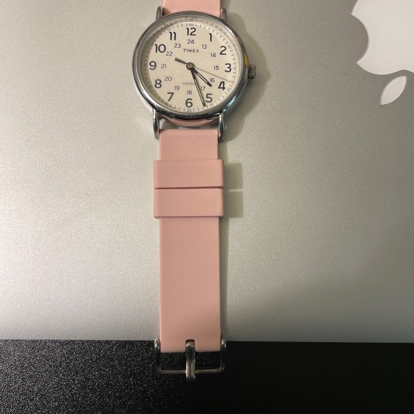 Timex White Dial Indiglo Field Watch WR30M Military Time - Picture 2 of 7